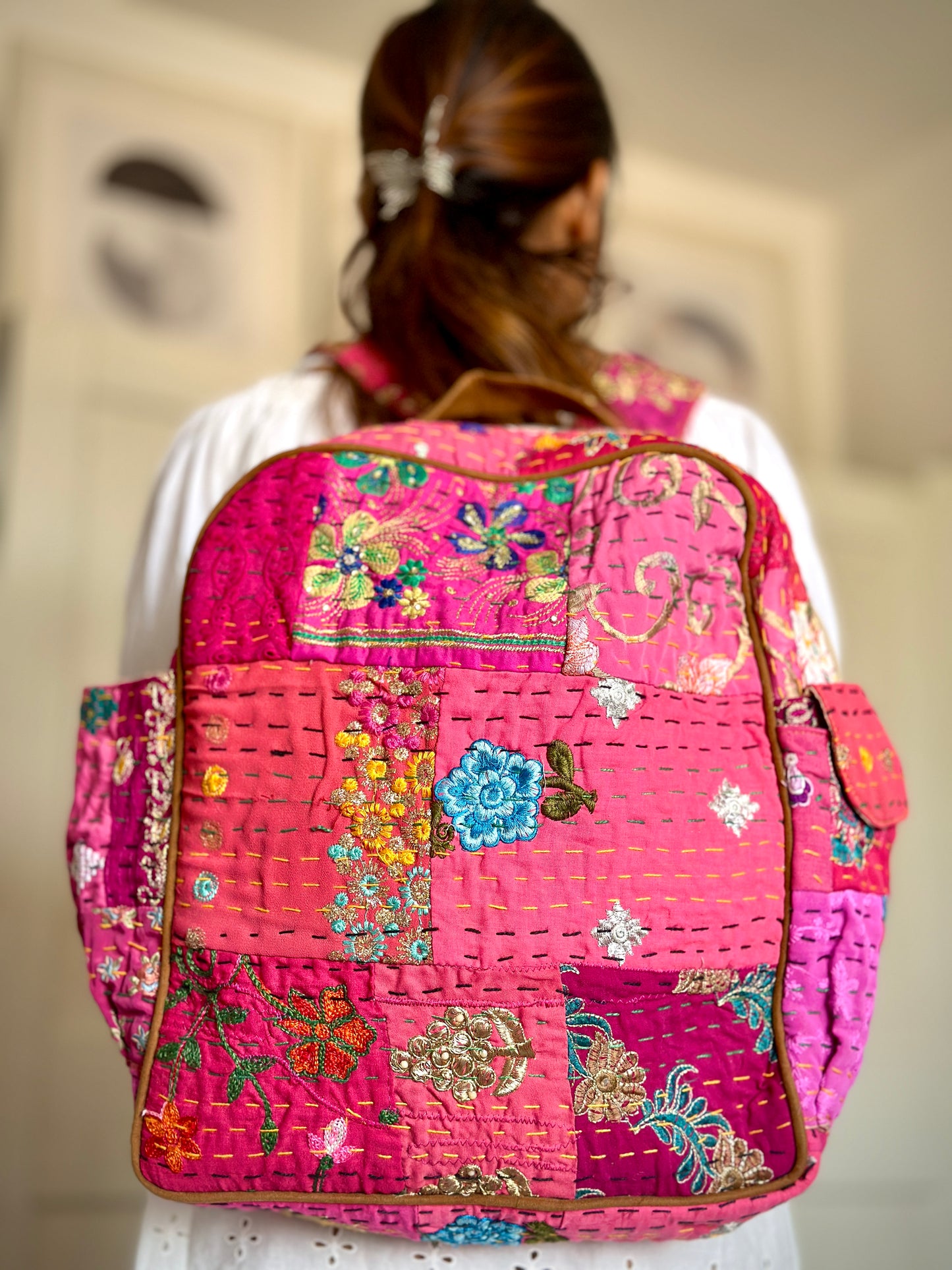 Gulabi Field Bag