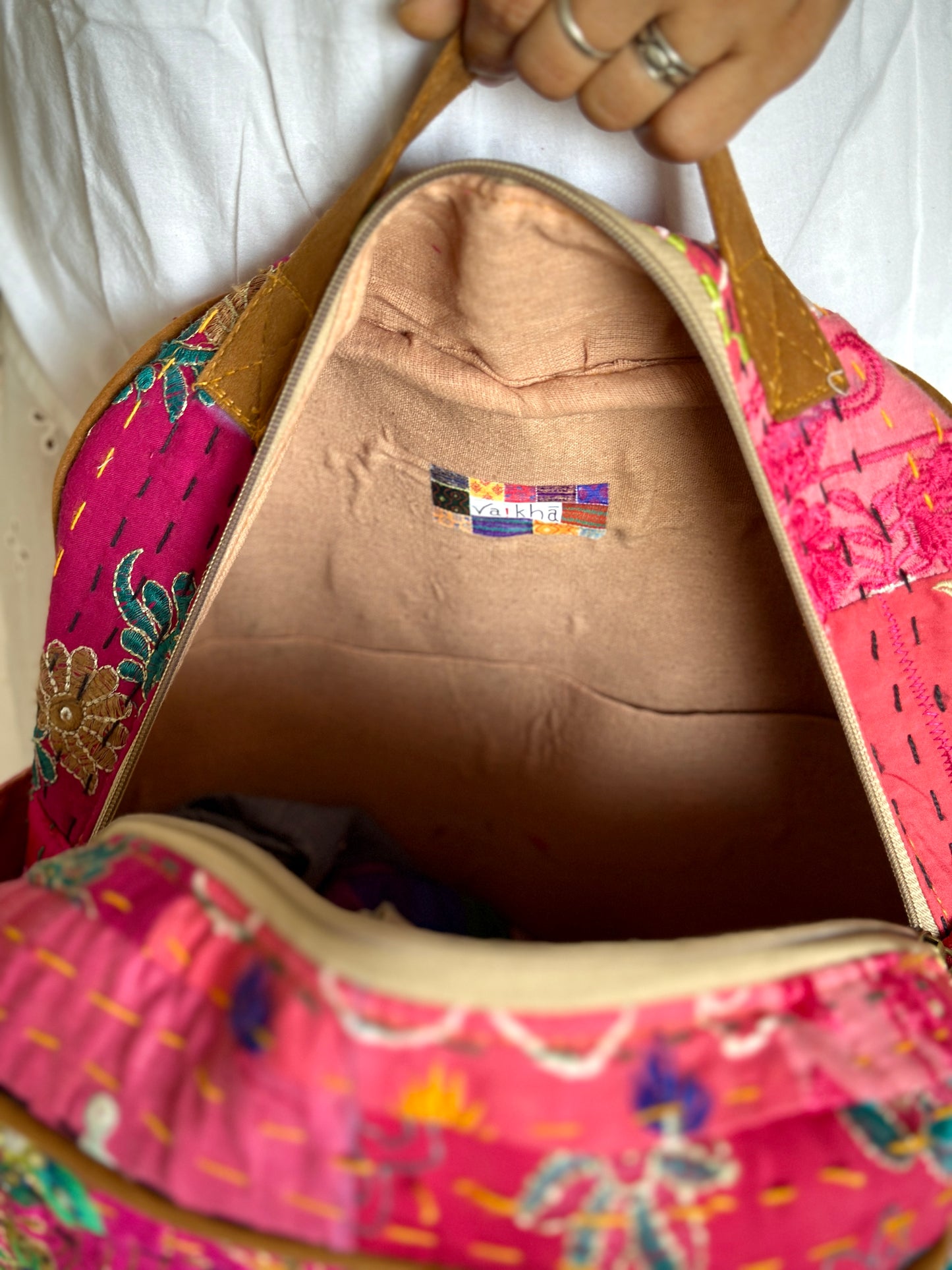 Gulabi Field Bag