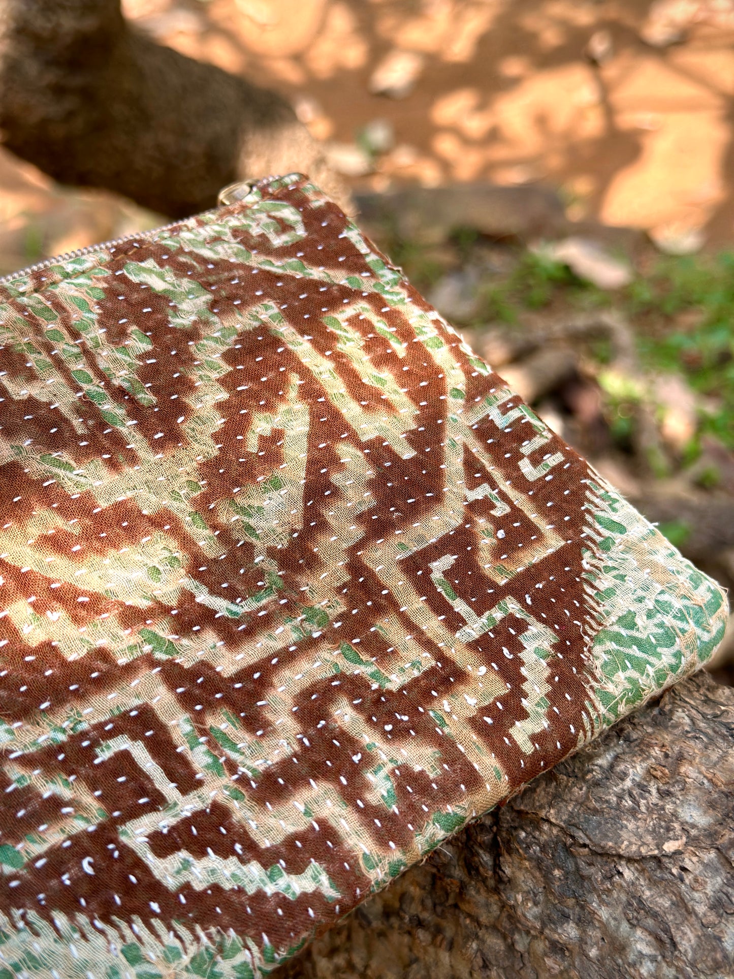 Hazelnut Pastoral Purse