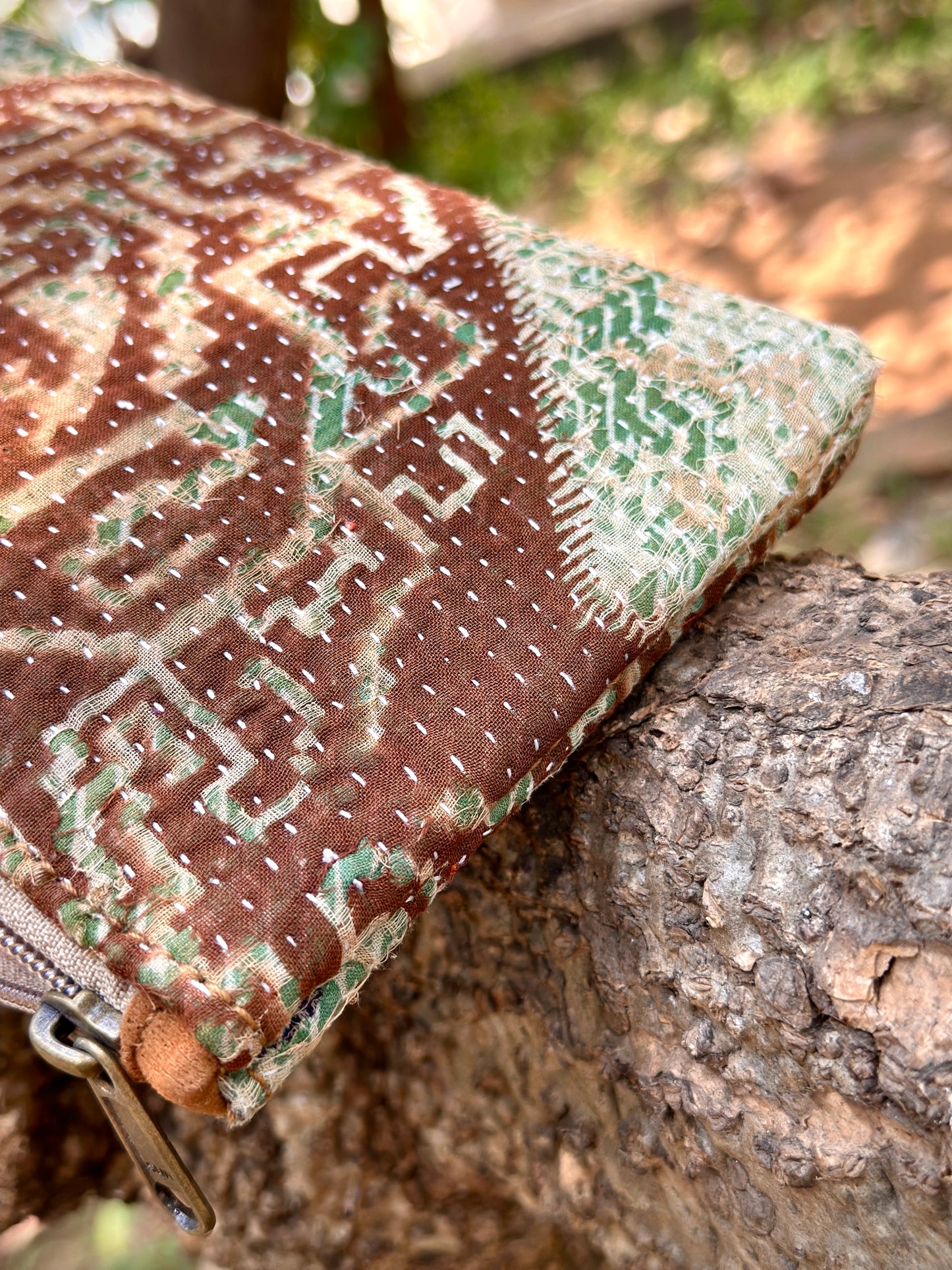 Hazelnut Pastoral Purse