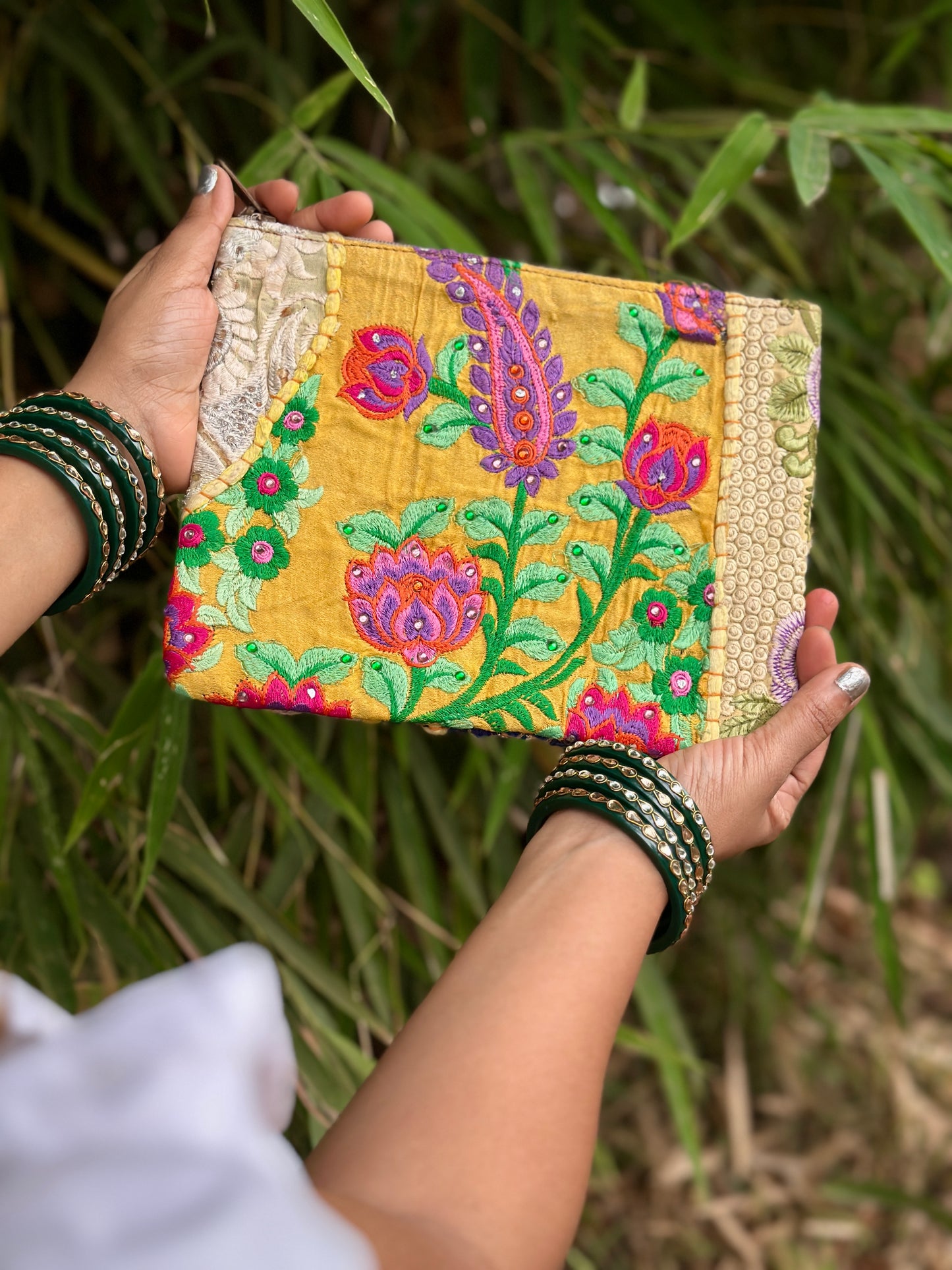 Dianthus Guriya Purse