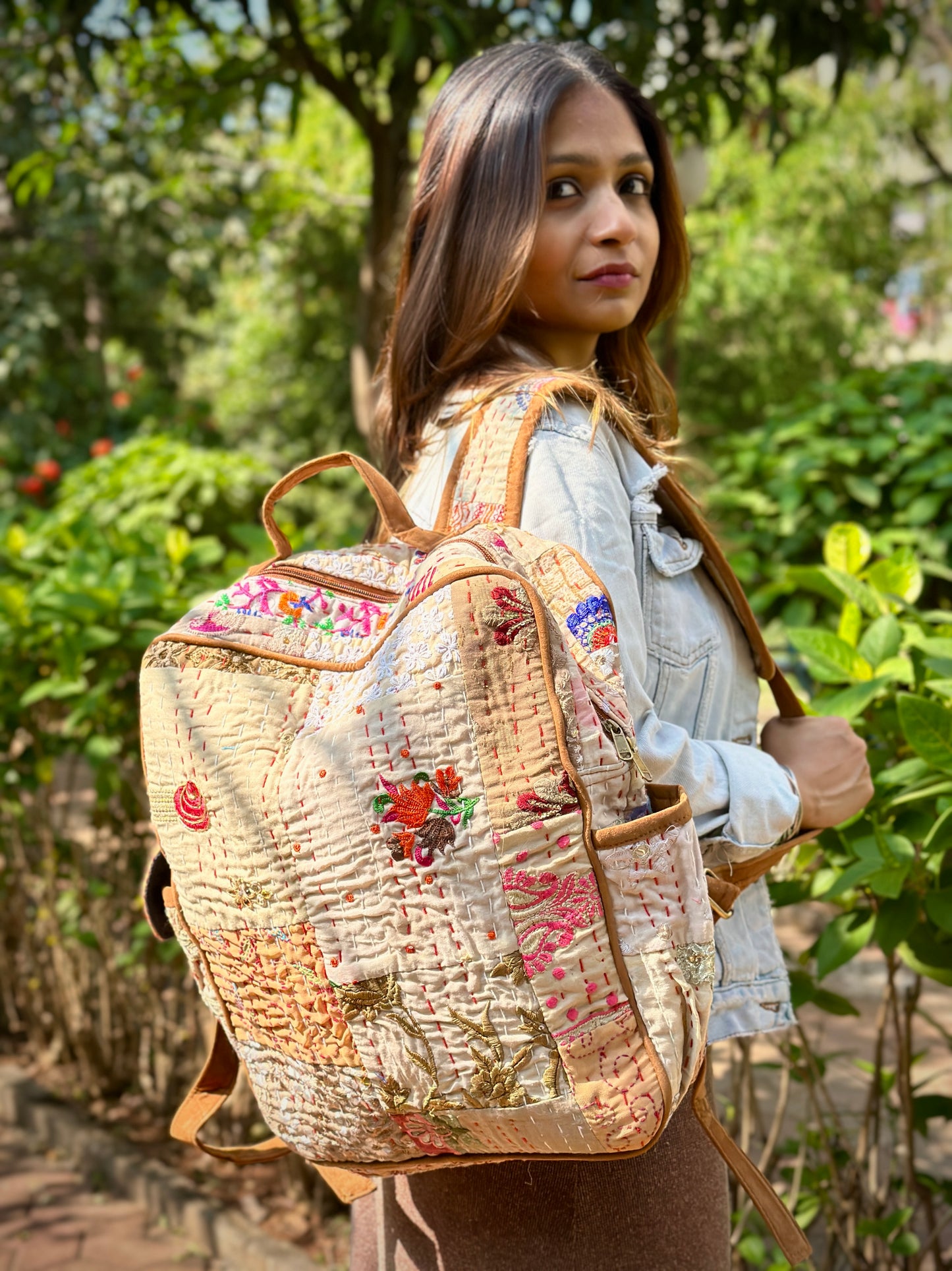 Biscuit Field Bag