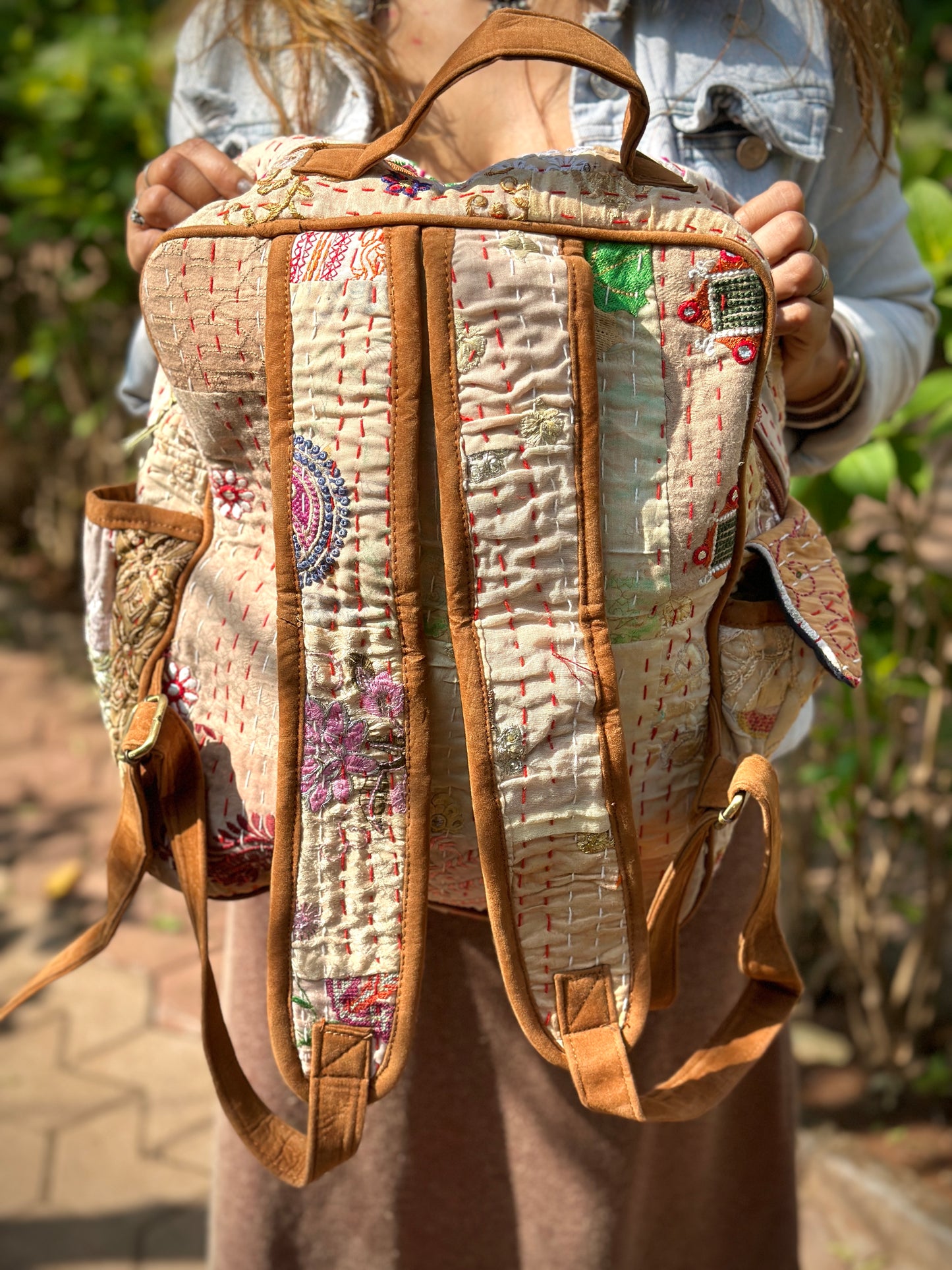 Biscuit Field Bag